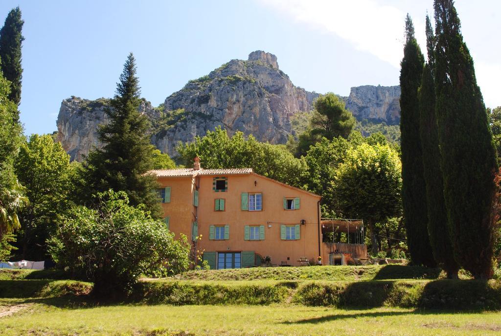 فندق Domaine D'Angouire موستيه سانت ماري المظهر الخارجي الصورة